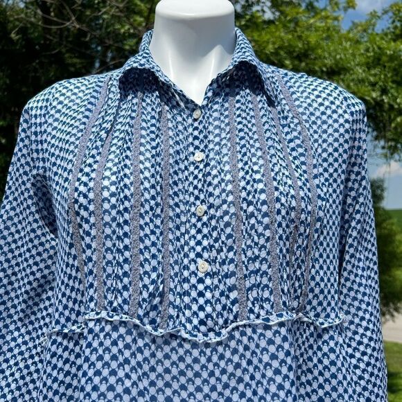 Free People Long Sleeve Tiered 3/4 Botton Down Blouse Size Medium - Picture 7 of 9